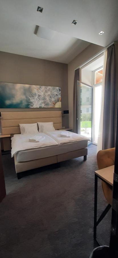 Inter Hotel 데브레첸 외부 사진